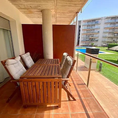 Piso De 2 Habitaciones, 3 Piscinas Y Cerca Del Mar * Roses